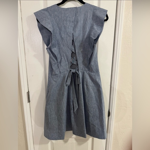 Elegant Blue Midi Dress - Picture 3 of 9